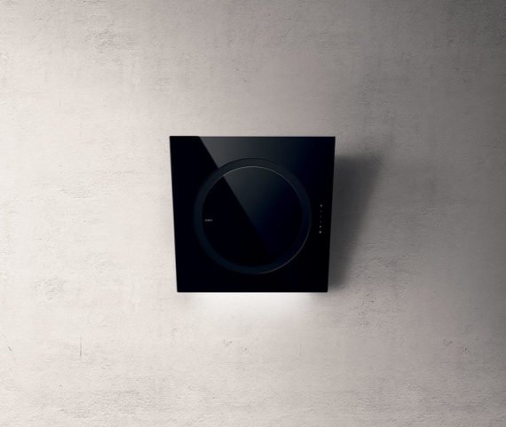 om_air_2018_black