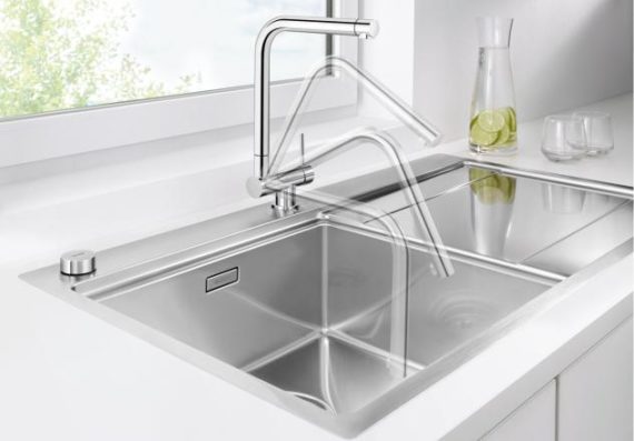 BLANCO LARESSA RUČKA DESNO.