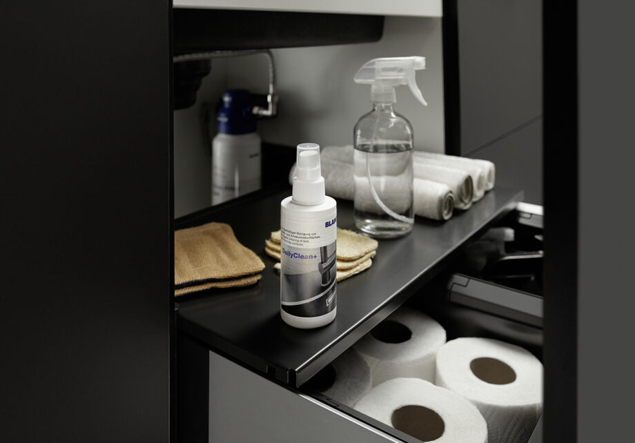 SELECT_II_Compact_526207_dailyclean_C_Web-PPT-JPG_72dpi_99008
